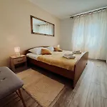 Vili Apartment