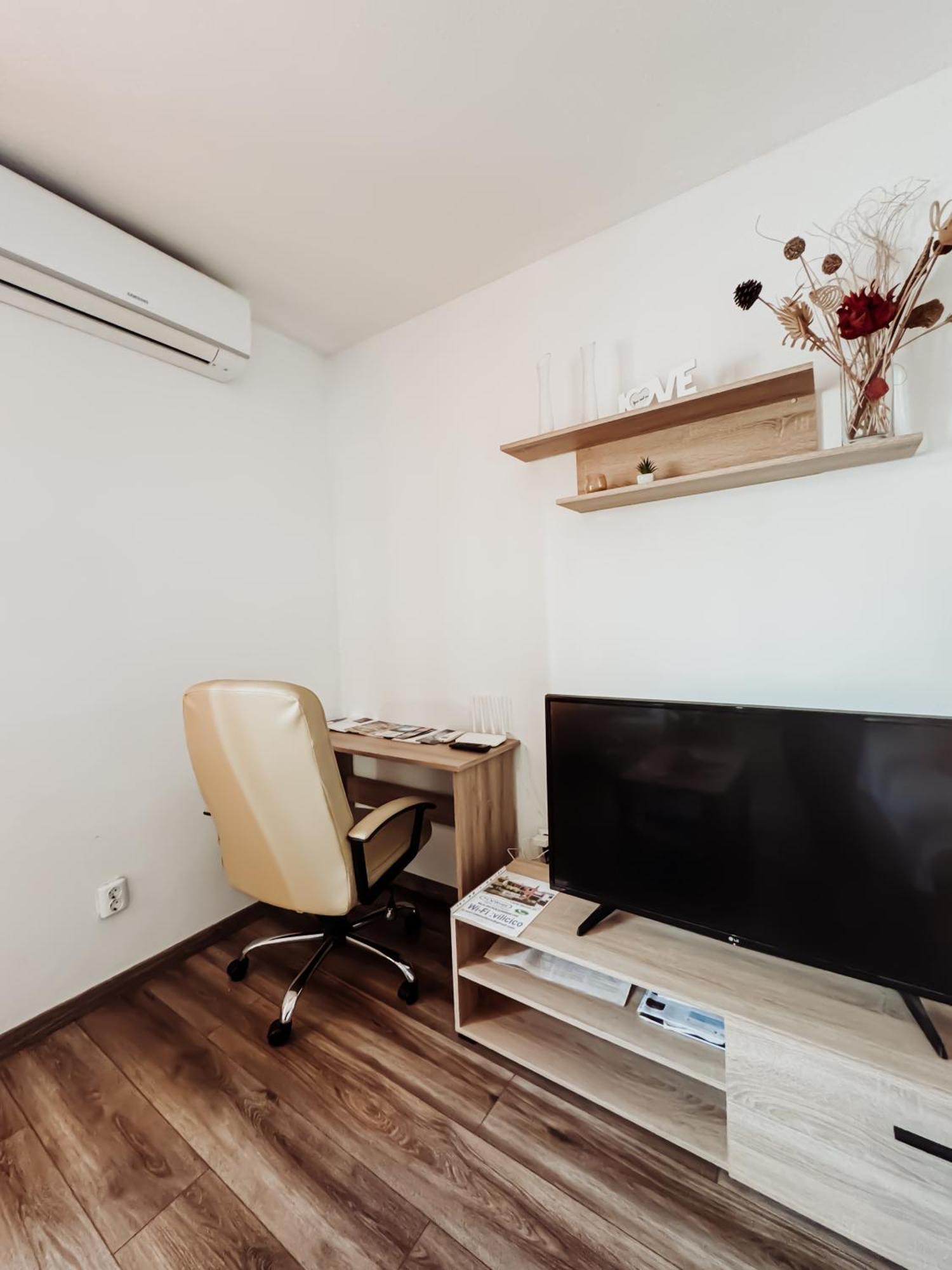 Vili Apartment