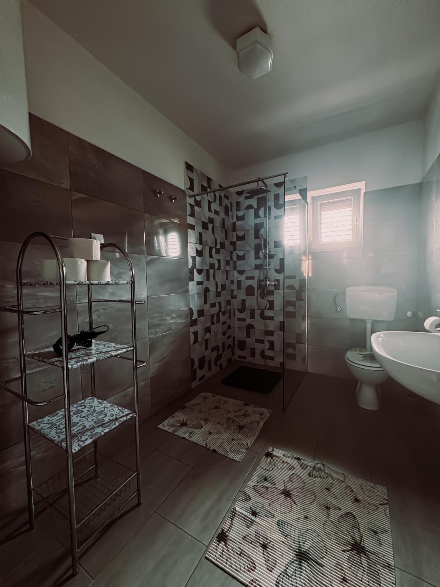 Vili Apartment