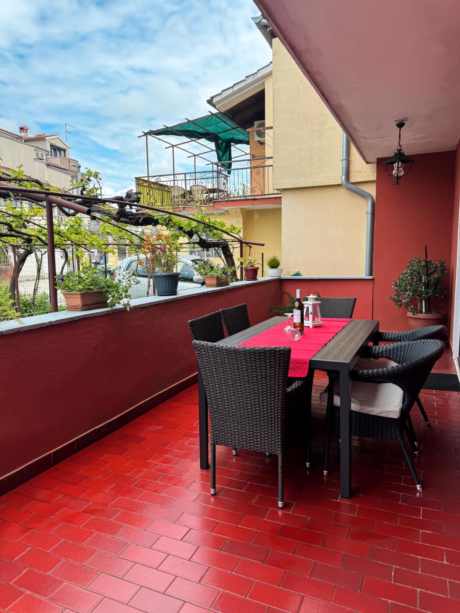 Vili Apartment