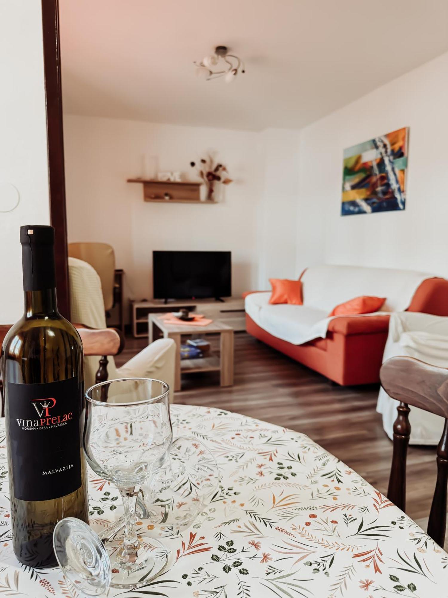 Appartement Vili Apartment